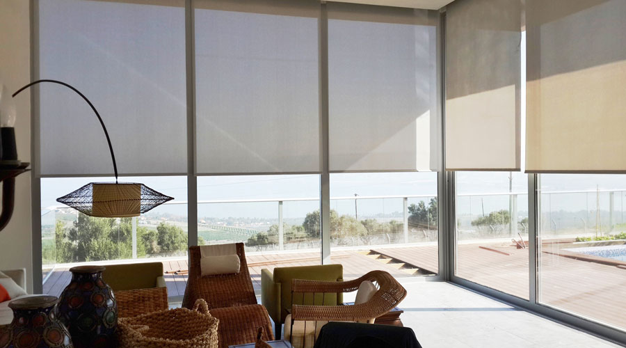 גלילה-חשמלי-לויטרינה