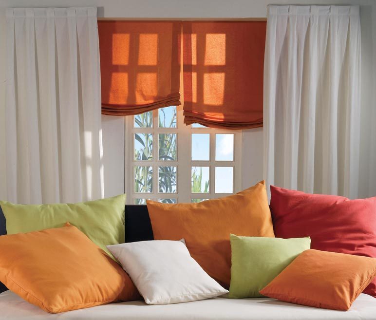 וילון-רומי-רך-לוגו (1)