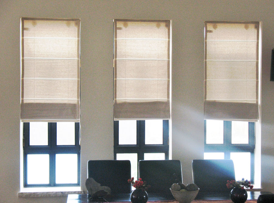 וילונות-רומאים-בחלוקה-לפי-נישות